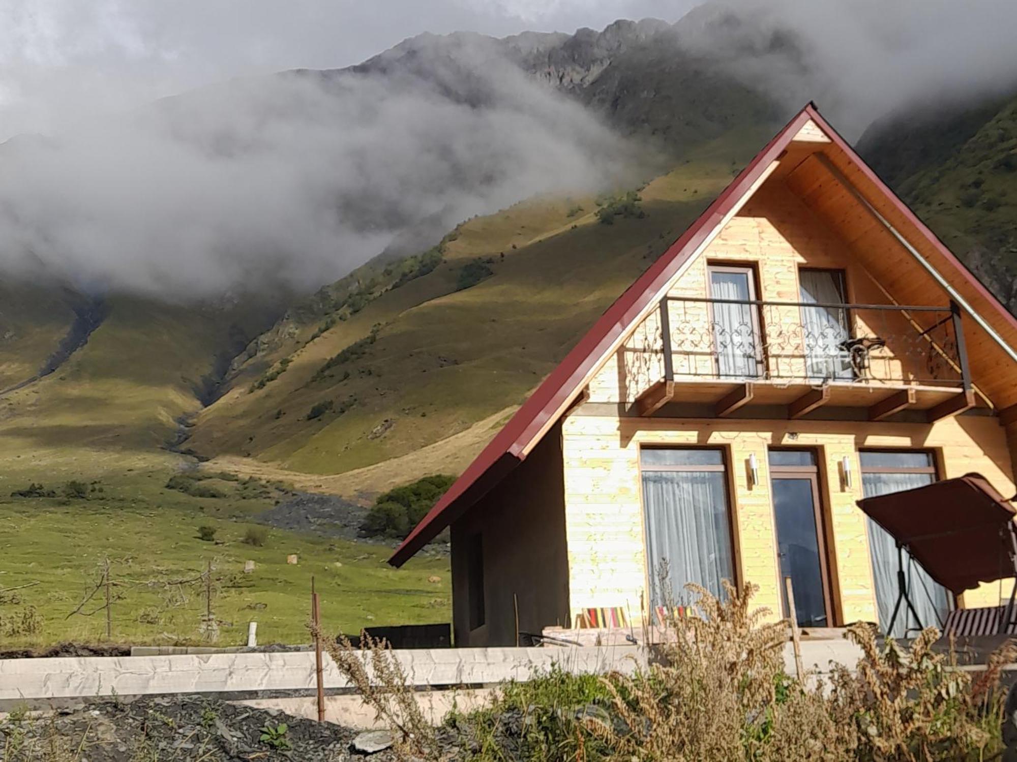 Mountain Flower Cottage Kazbegi Habitación foto